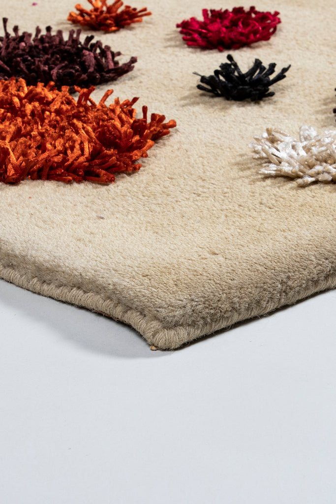 Yushi Hand-Tufted Carpet