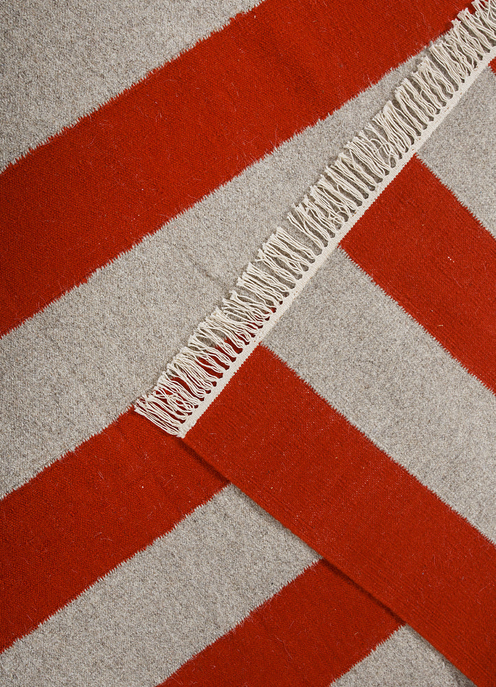 Aria Wool Modern Rug