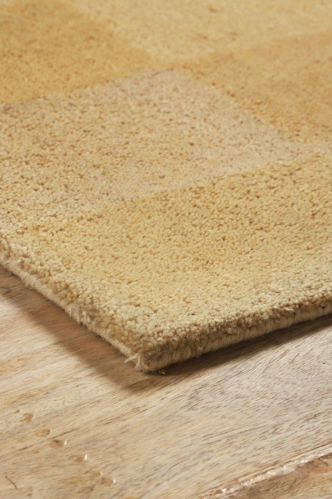 Lehiw Hand Tufted Carpet