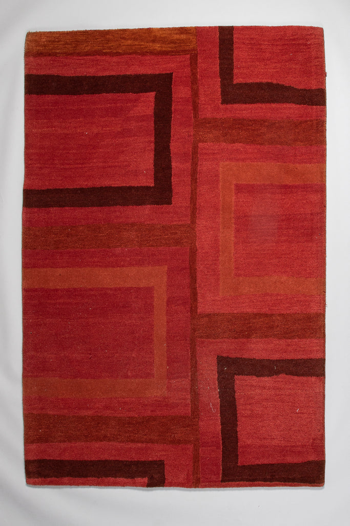Aruhina Hand-Tufted Carpet